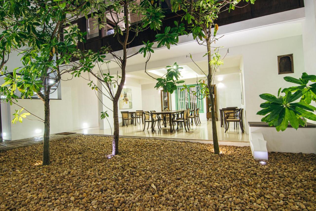 Three Gables Boutique Villa Mirissa Esterno foto